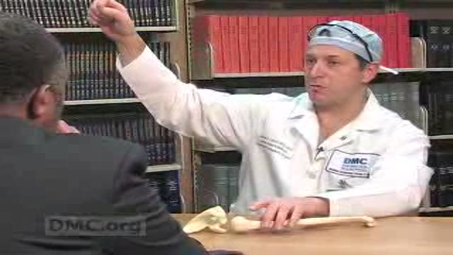 Shoulder Surgery – A less invasive technique Thumbnail