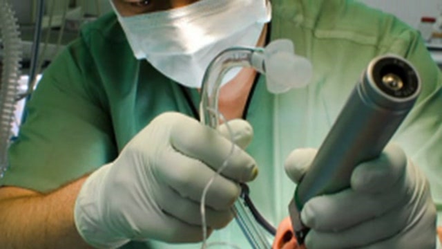 Managing acute liver failure in a transplant center Thumbnail
