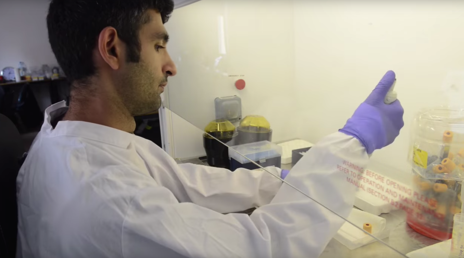 New Ebola Vaccine Shows 100% Efficacy in First Rounds of Testing Thumbnail
