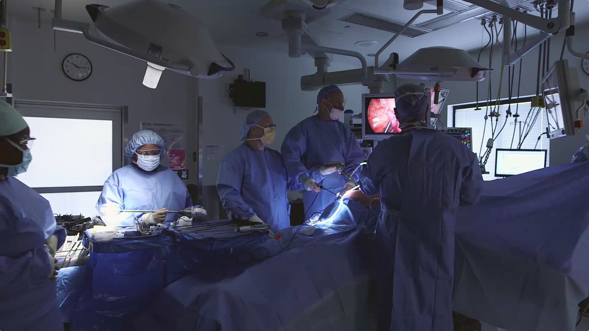 Benefits of Bariatric Surgery for Obese Teens Thumbnail