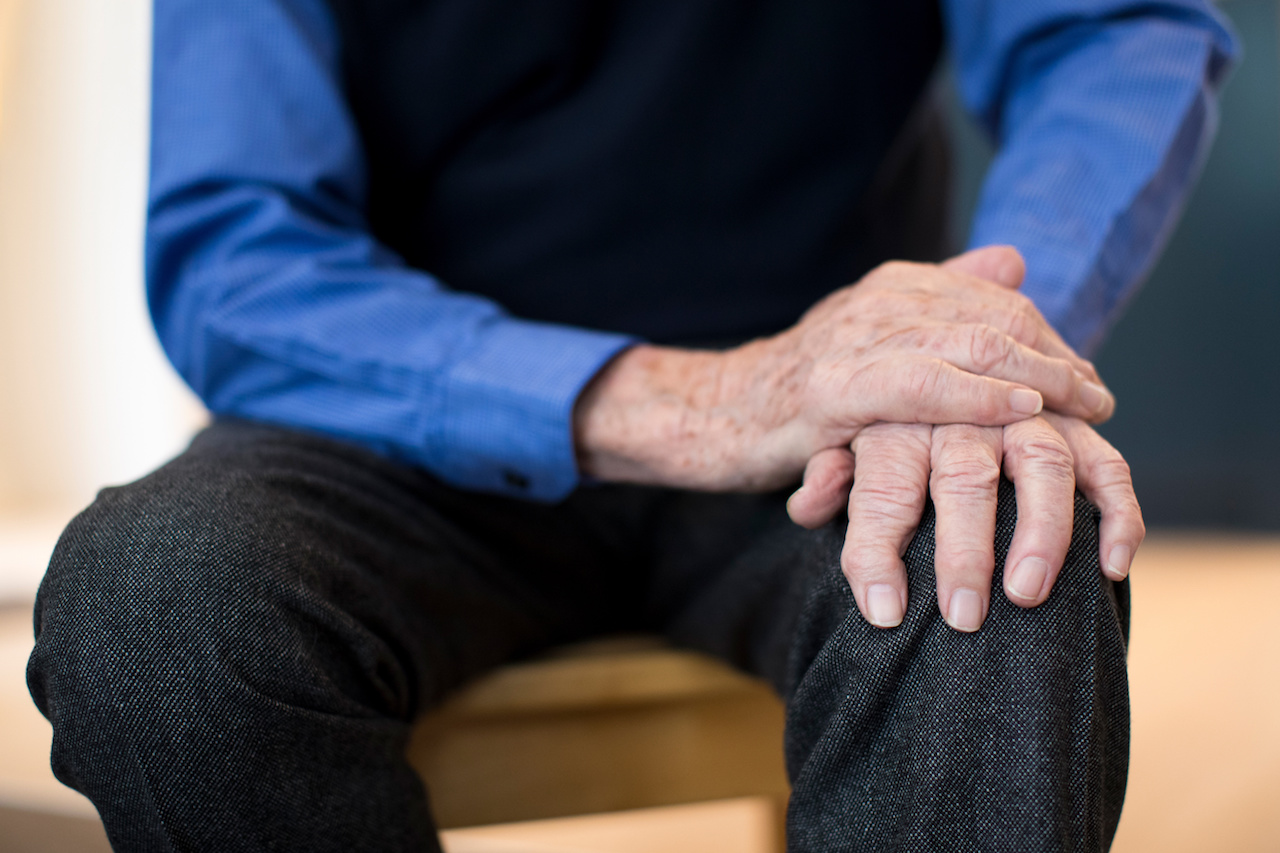 Innovative Device Recreates Symptoms of Parkinson’s in Healthy Individuals Thumbnail