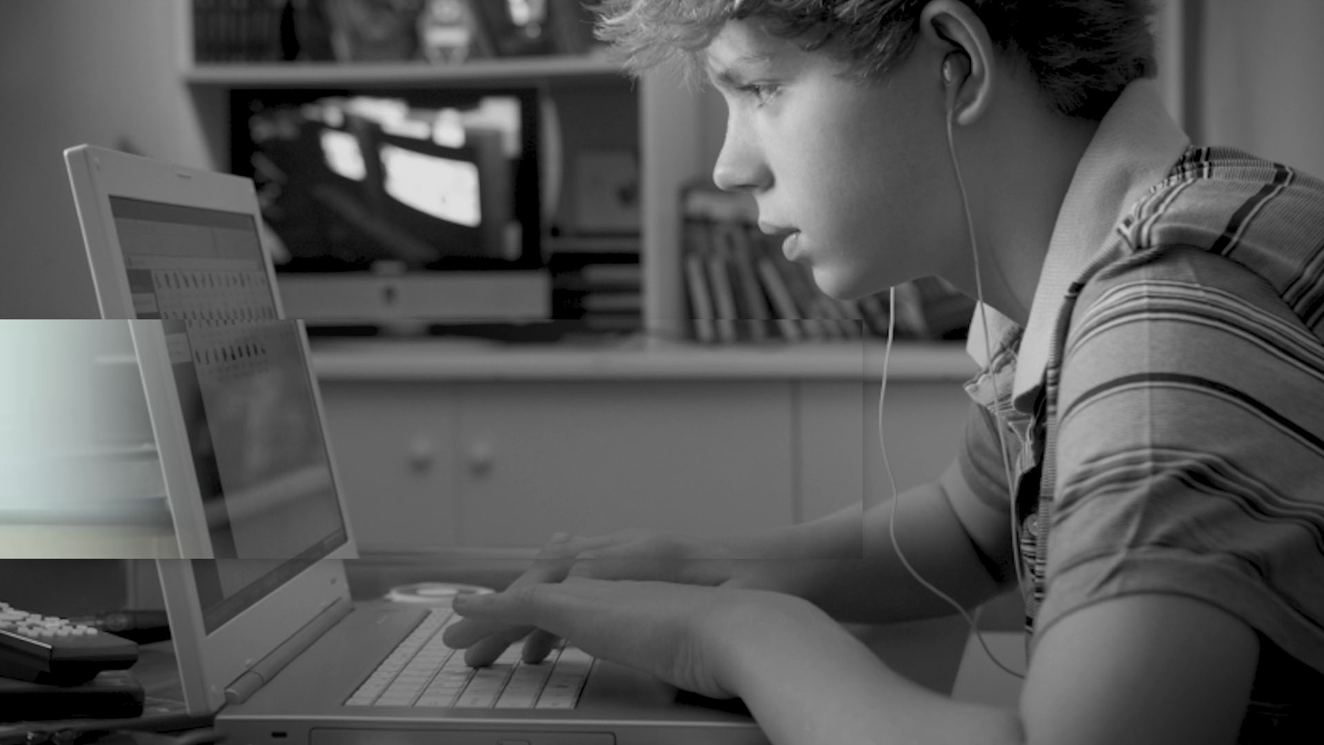 Creating an Optimal Remote Learning Environment in the Home Thumbnail