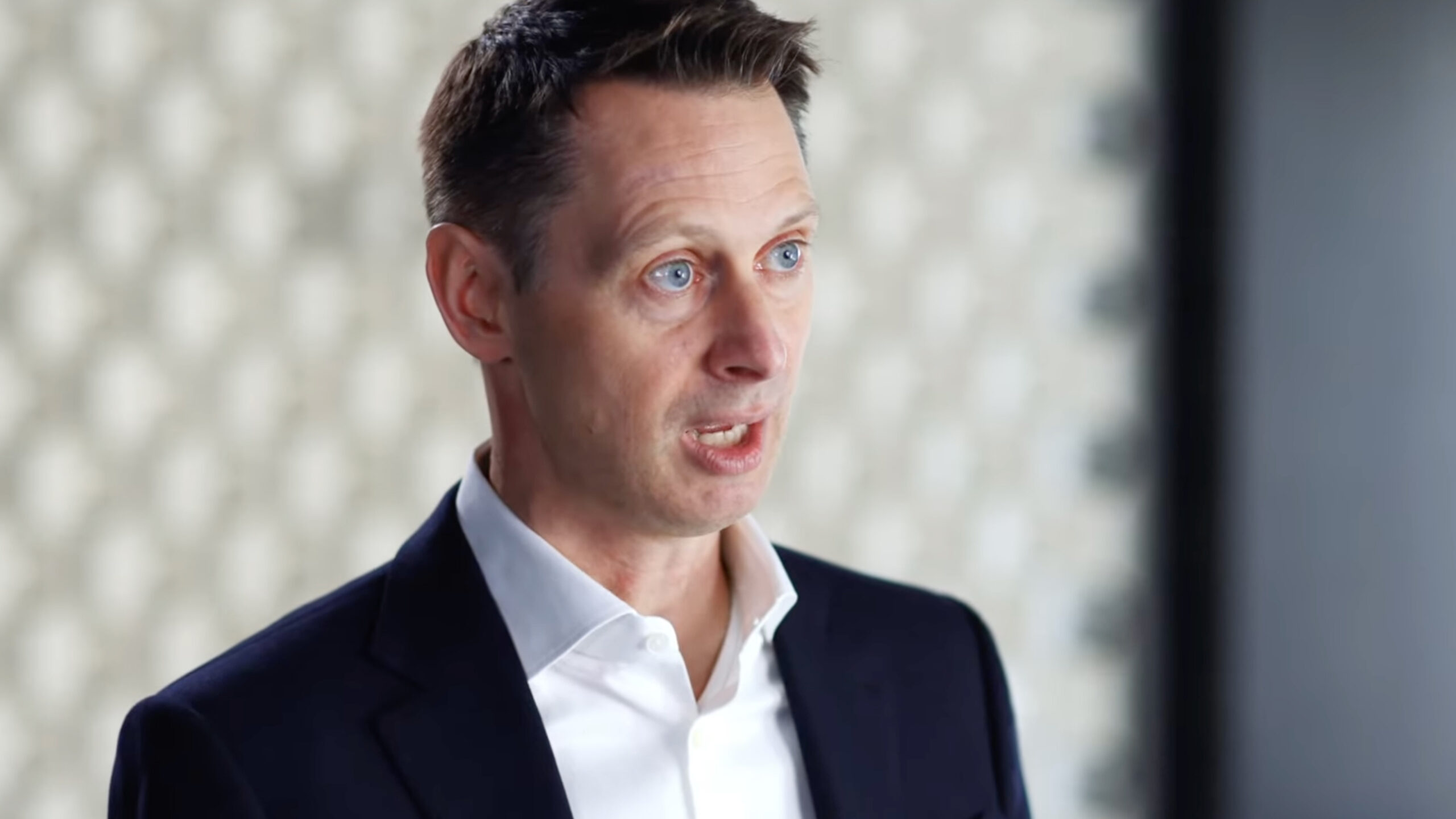 How the Pharma Industry is Accelerating Innovation Thumbnail